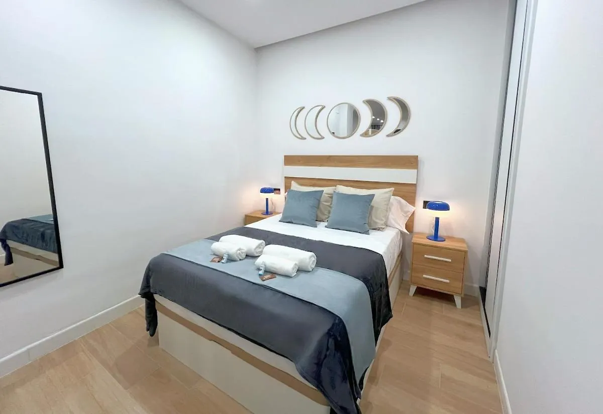 Evans Realty Bm Lujoso Y Moderno Estudio location